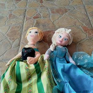 Frozen Dolls
